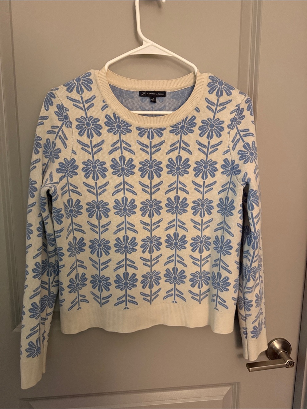 SIZE S Adrianna Papell Cream Crewneck Sweater with Blue Floral Jacquard